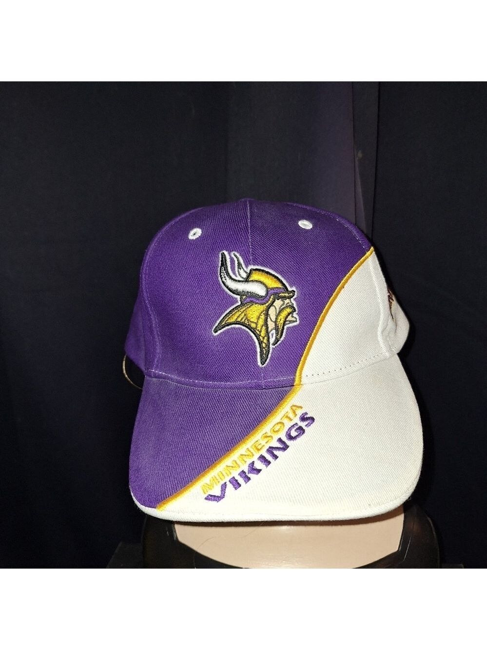 Minnesota Vikings Cap Purple White 47 Brand NFL